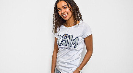 Click here to check the collection of RSM T-shirts
