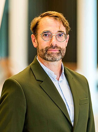 Portrait of Hans Stegeman